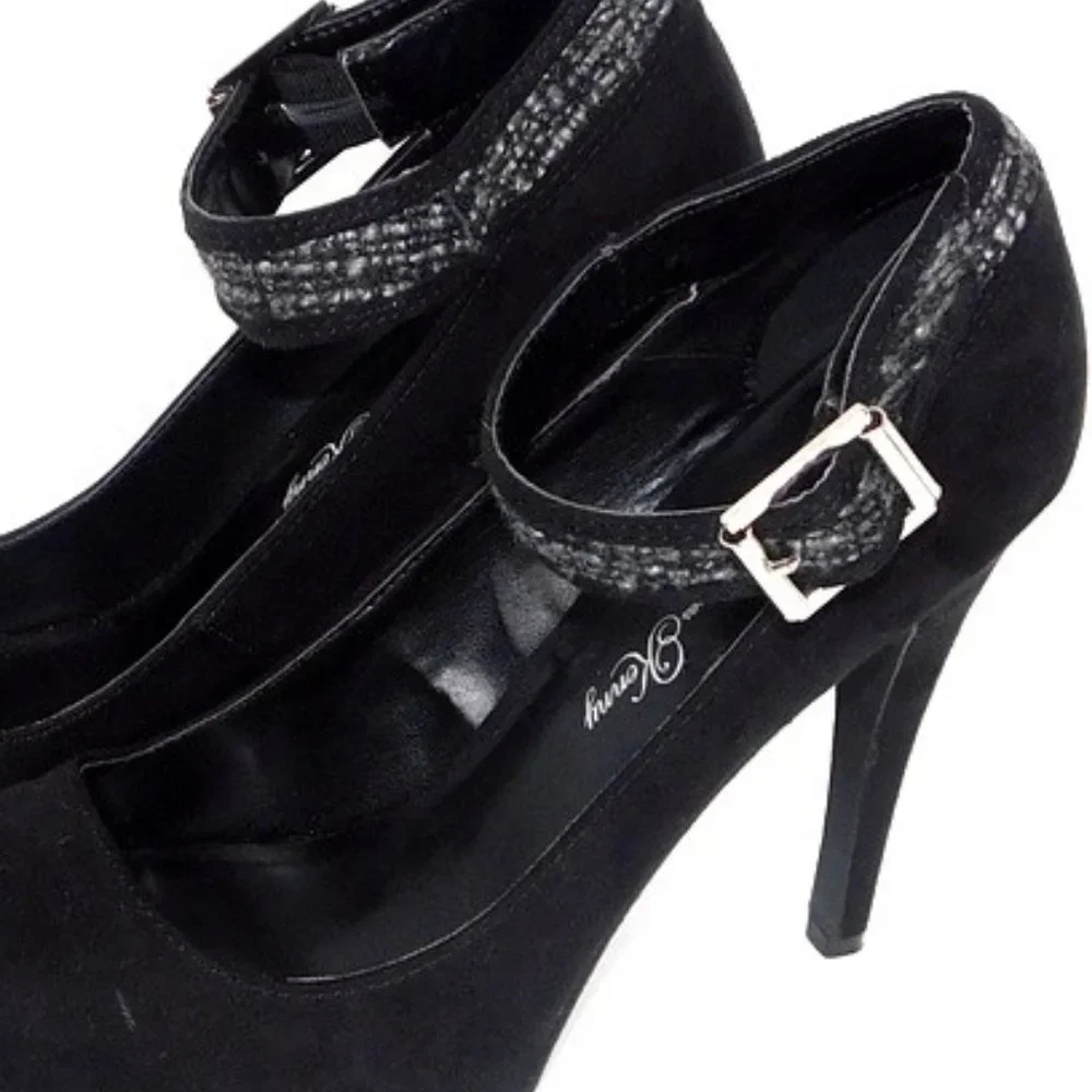 Vintage Penny Loves Kenny Black Suede Pump